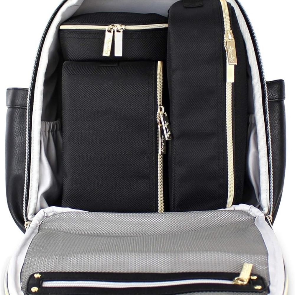 Itzy Ritzy Black Diaper Packing Bag - Picture 7 of 8